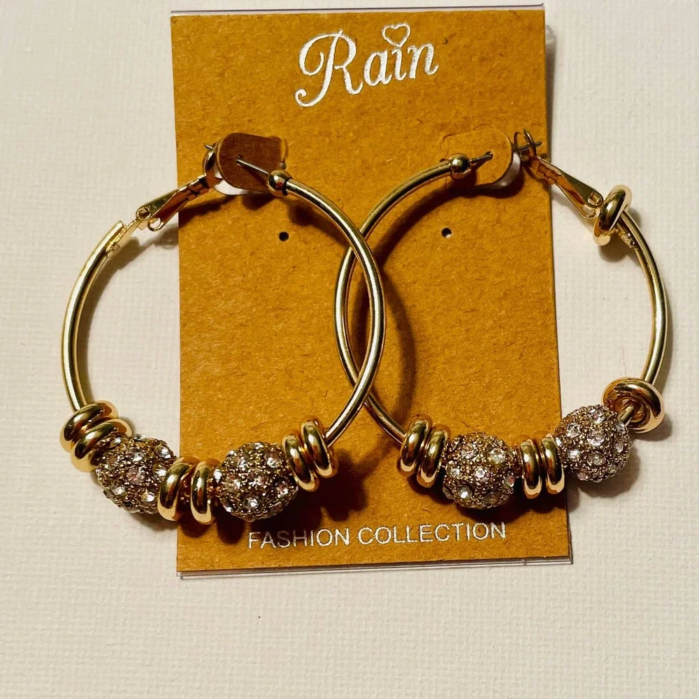 Gold toned rhinestone hoop earrings‎ pierced NWT